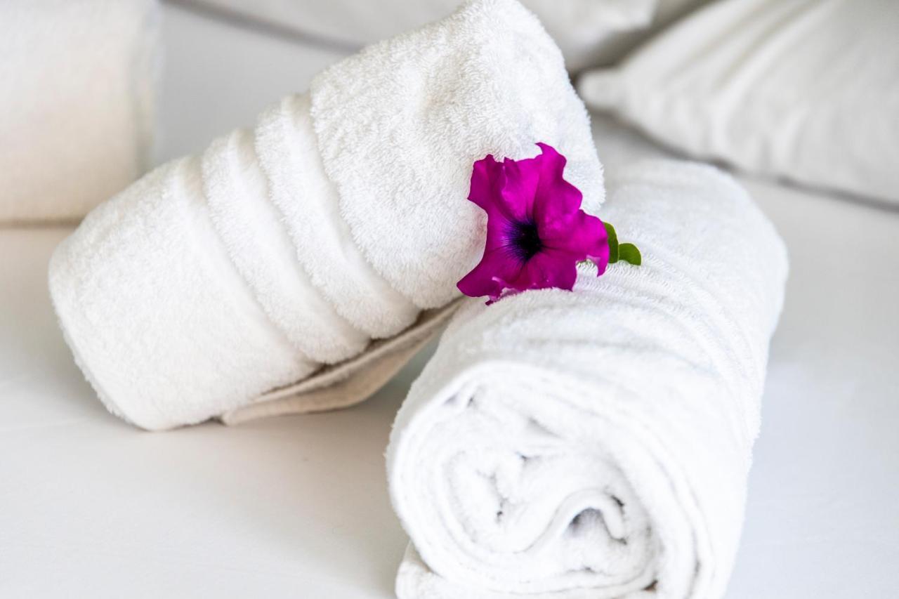 Onites Elegant Suites Skala Potamia  Eksteriør billede