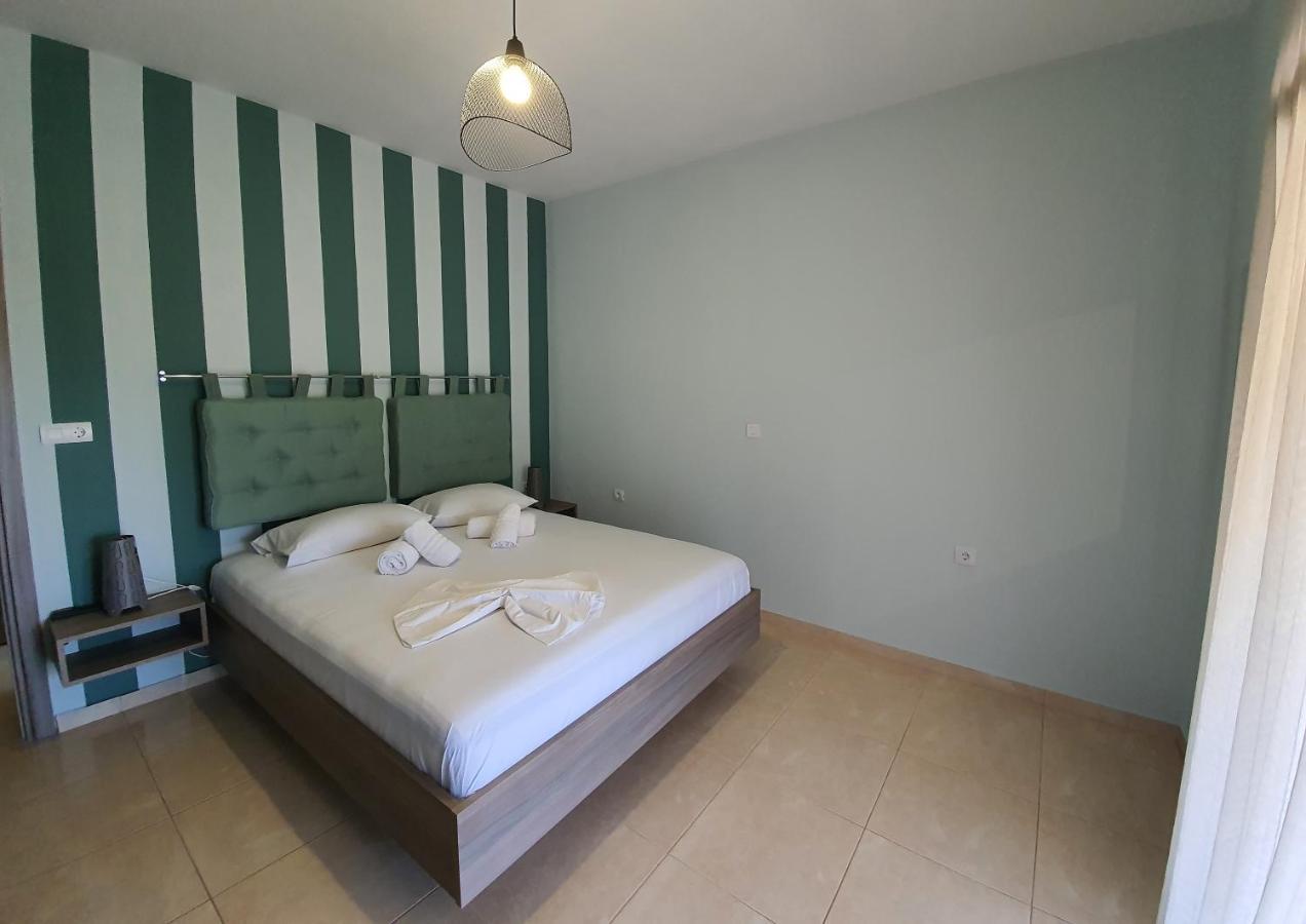 Onites Elegant Suites Skala Potamia  Eksteriør billede